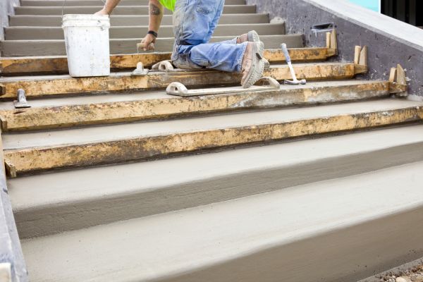 Concrete Steps Pouring in Richardson