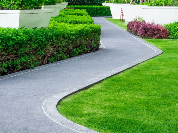 Walkway Curb Installation in Richardson