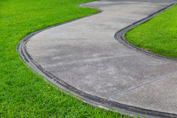 Concrete Sidewalk Construction in Richardson