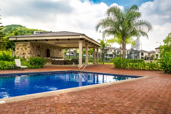 Pool Area Enlargement in Richardson